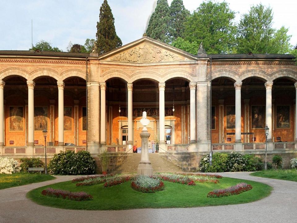 Baden-badenspaapartment * Baden-Baden